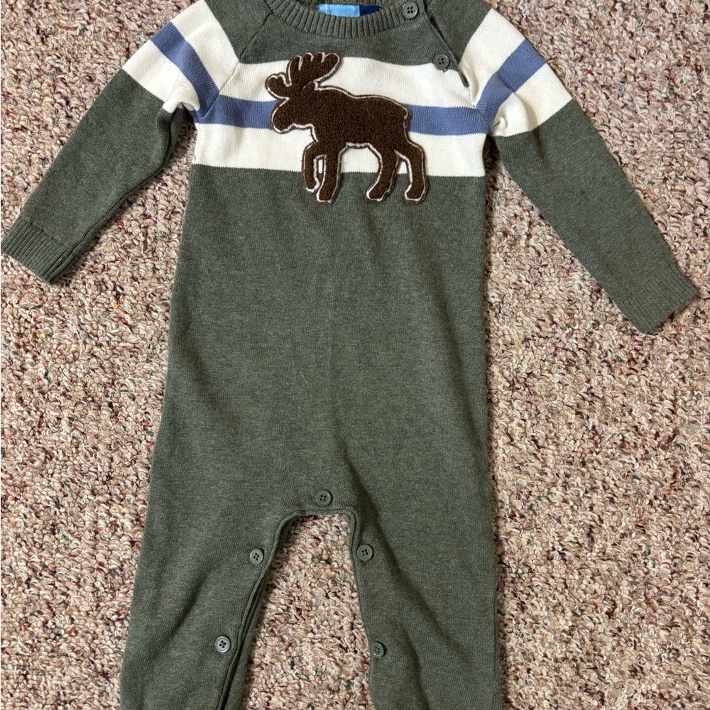 NWY Green Baby knit Romper with Moose Design
